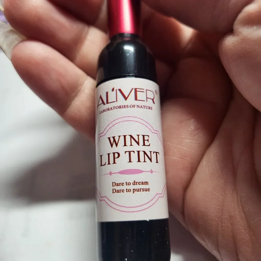 Aliver Wine Lip Tint Liquid Matte CR01 Rose Coral